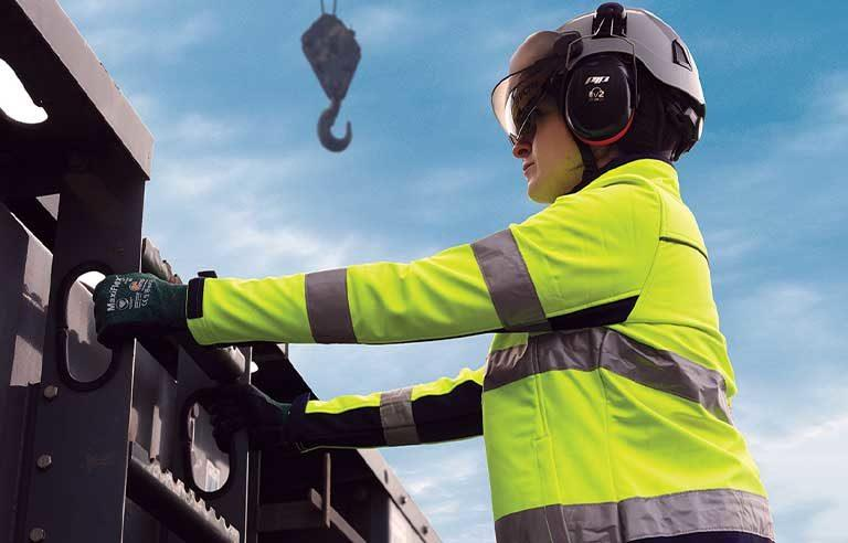 跨境电商征战巴黎奥运会,“充电+照明+降暑”三合一风扇爆单